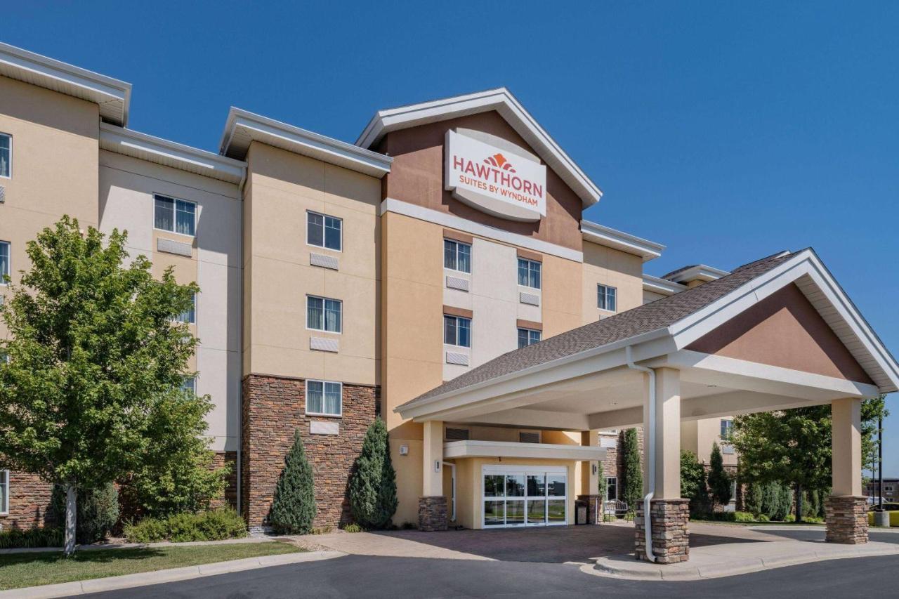 Hawthorn Suites By Wyndham Williston Εξωτερικό φωτογραφία