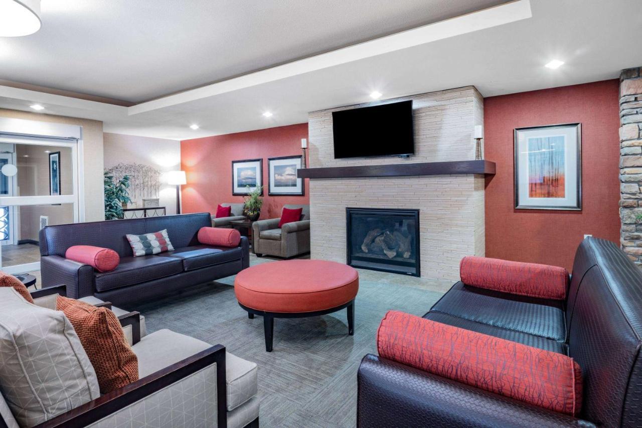 Hawthorn Suites By Wyndham Williston Εξωτερικό φωτογραφία