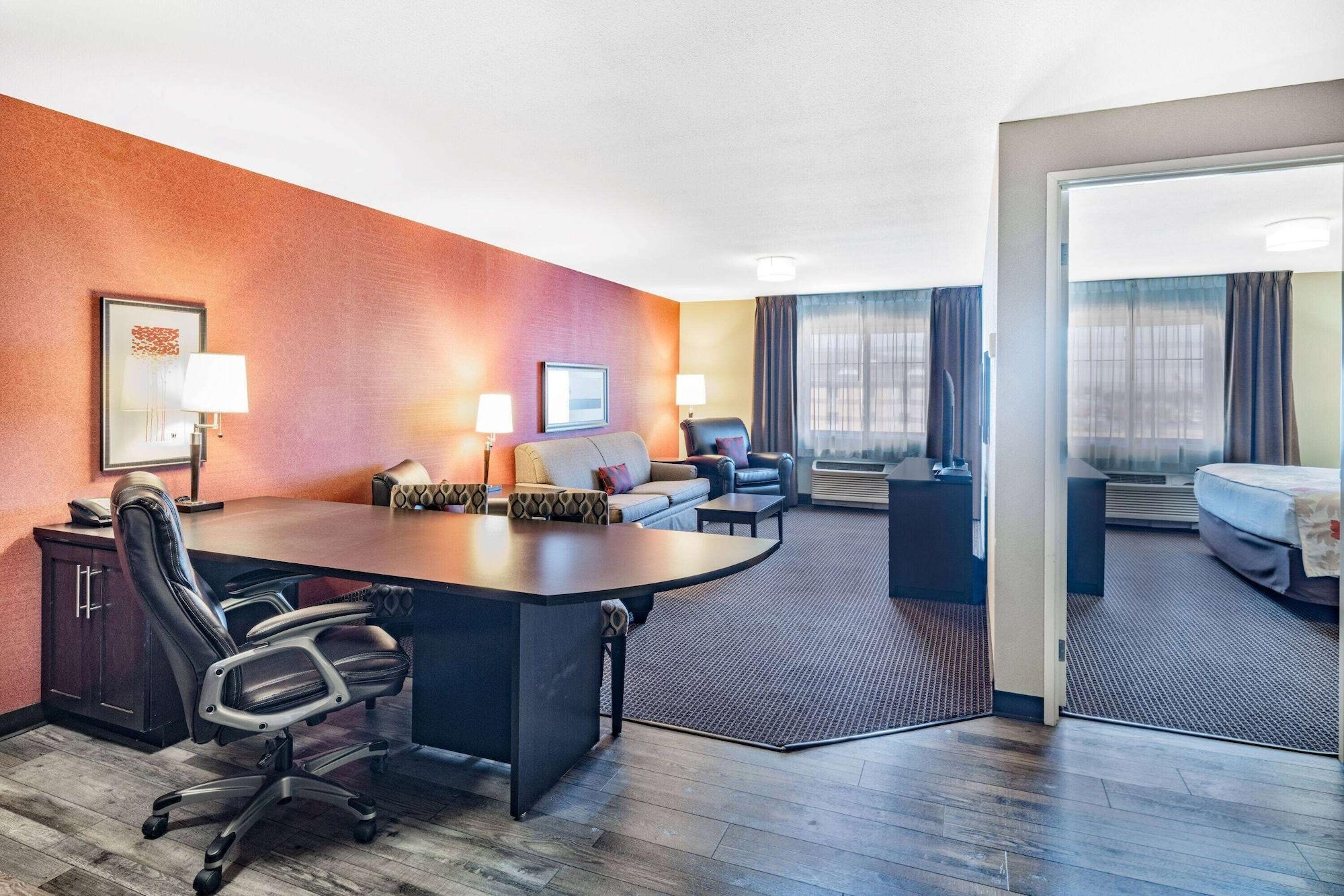 Hawthorn Suites By Wyndham Williston Εξωτερικό φωτογραφία