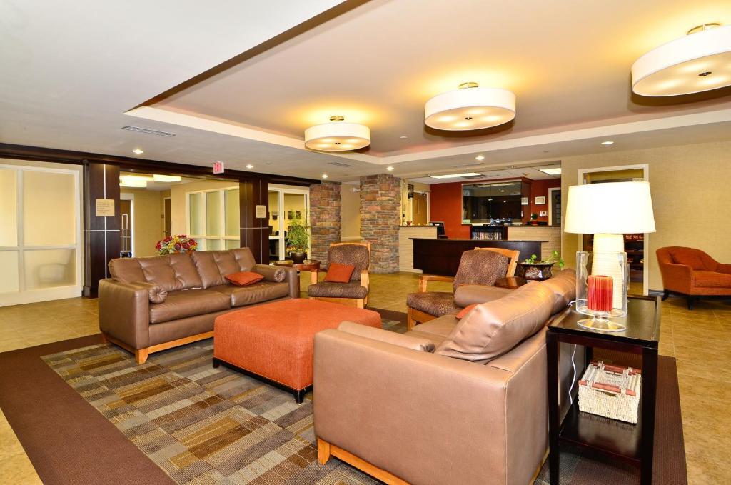 Hawthorn Suites By Wyndham Williston Εξωτερικό φωτογραφία